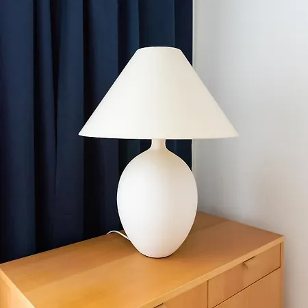 Metro Rondo Onz Yellow By Bookinghost Varsovie