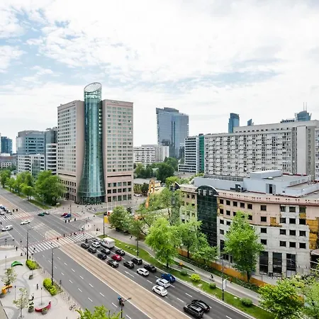 Metro Rondo Onz Yellow By Bookinghost Appartement Varsovie