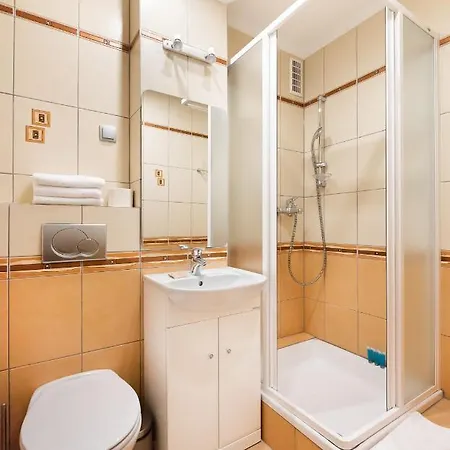 Appartamento Metro Rondo Onz Yellow *