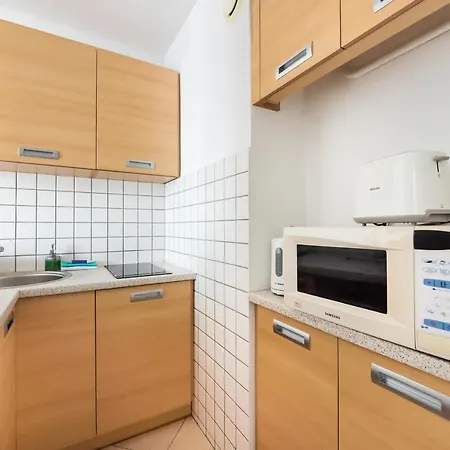 Appartamento Metro Rondo Onz Yellow